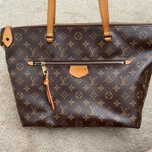 Louis Vuitton tote